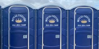 Portable Restroom Setup and Delivery in Meadowlakes, TX